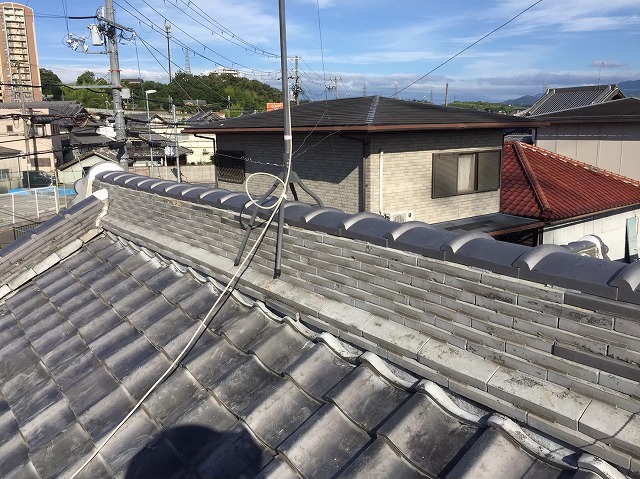 いぶし瓦棟瓦の取り直し工事